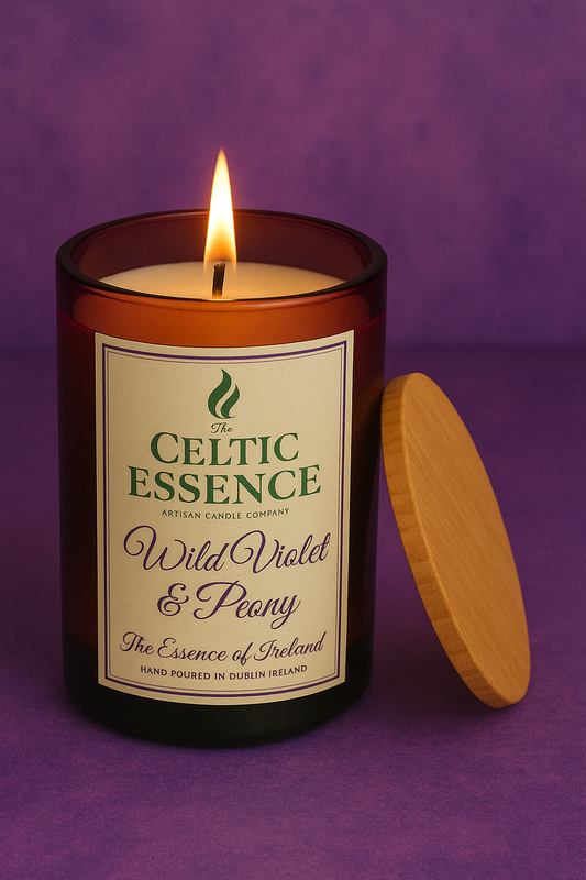 Wild Violet & Peony Scented Candle